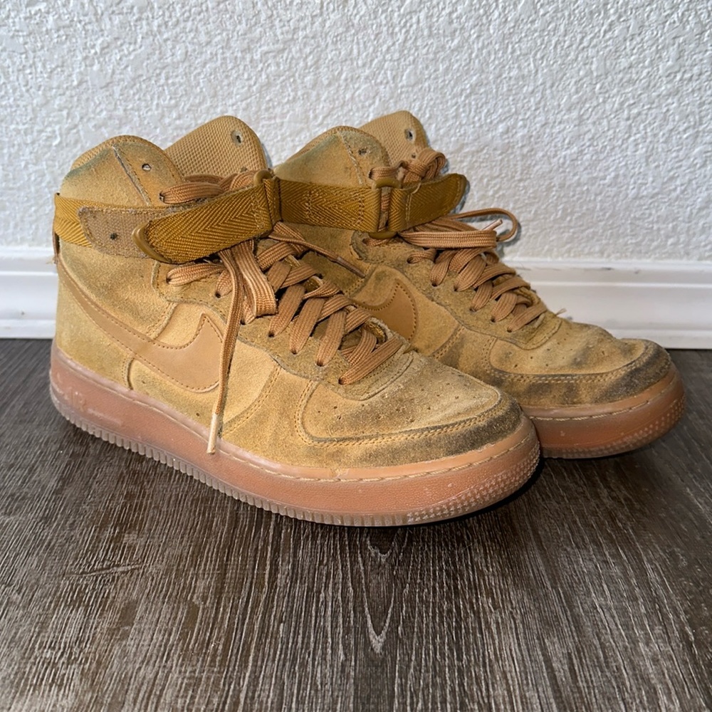 Nike Wheat Air Force 1 High